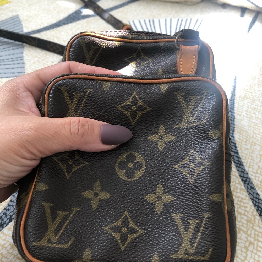 Louis Vuitton Bag - Picture 3 of 13